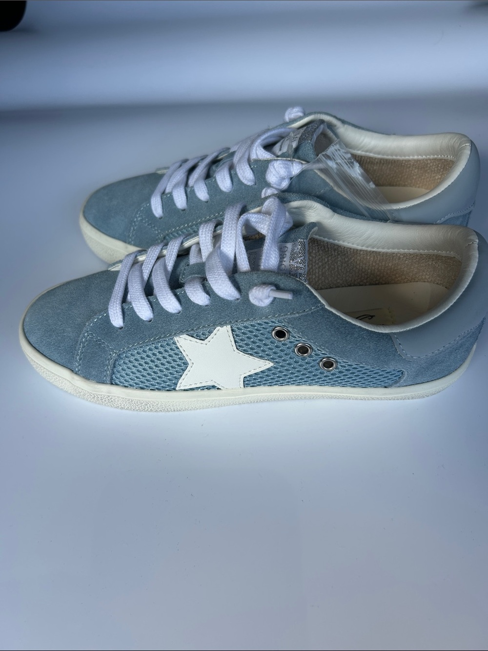New-Vintage Havana Dusty Blue sneaker Sz 8